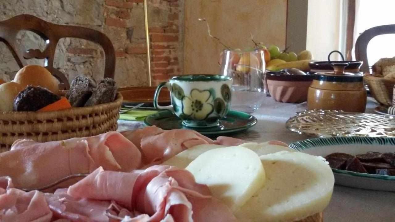 Agriturismo San Silvestro San Donato in Poggio ภายนอก รูปภาพ