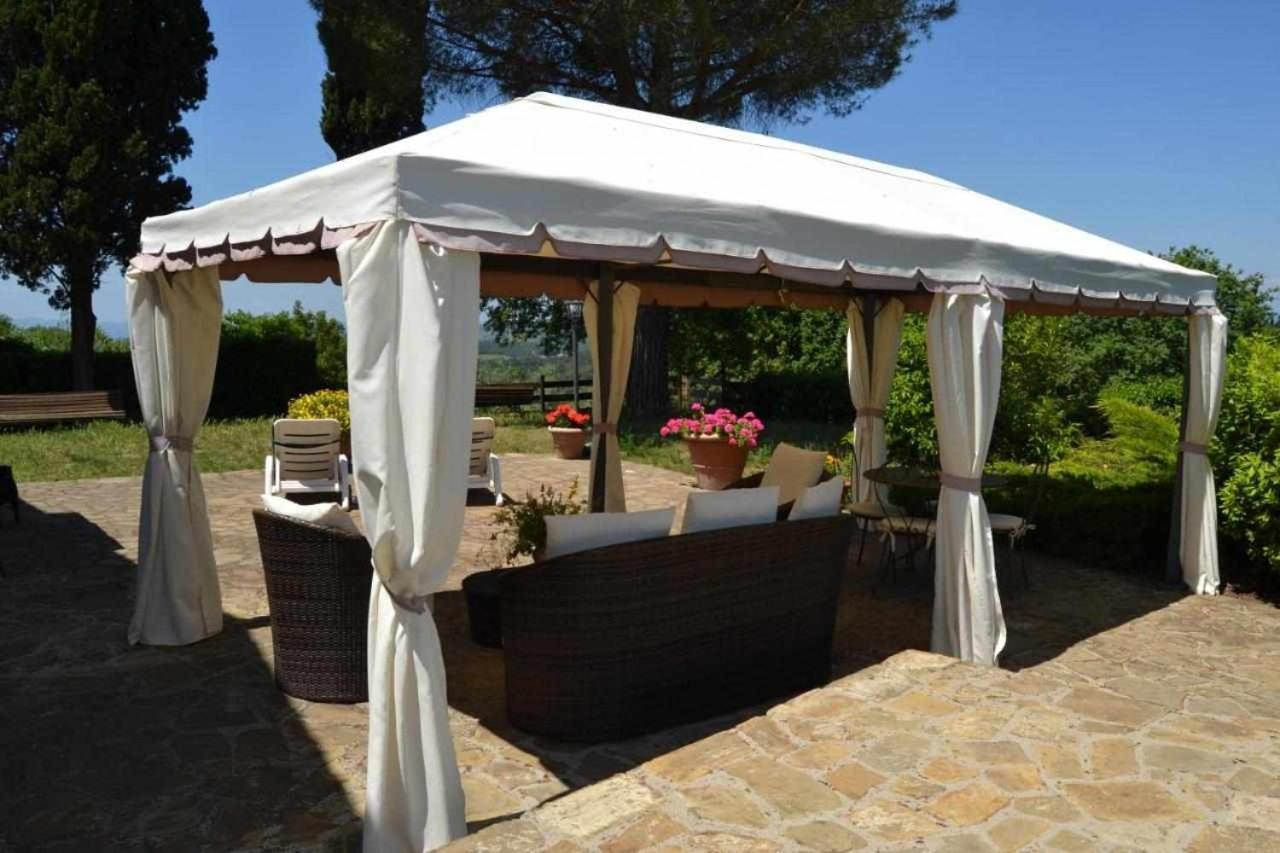 Agriturismo San Silvestro San Donato in Poggio ภายนอก รูปภาพ